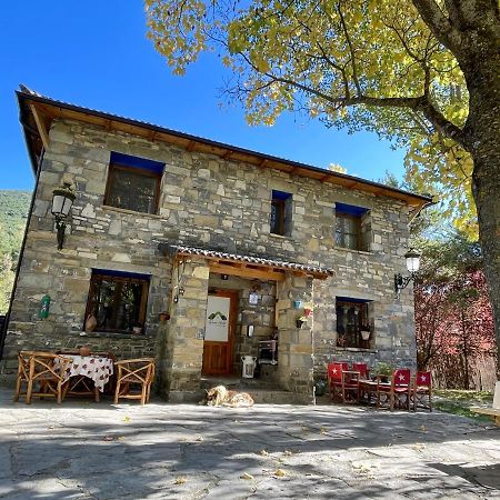 Rural Hostel Dos Lucas Oros Bajo Exterior photo